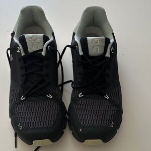 On Running Men's Black and Gray Athletic Shoes